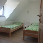 Que *