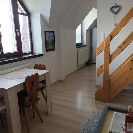 Que Apartment