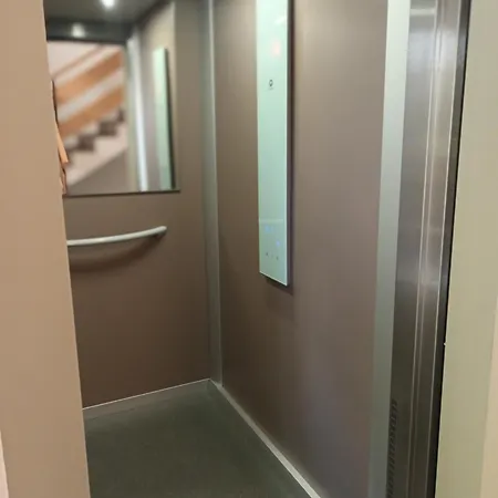 Que Apartment