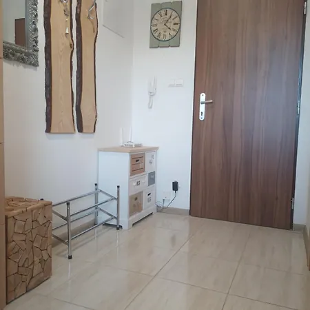 Que Apartman Tátralomnic