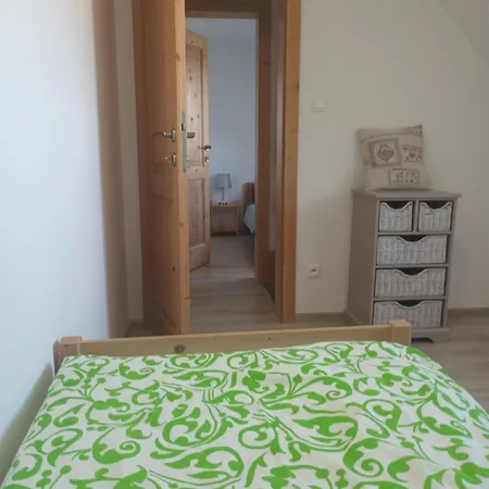 Apartment Que